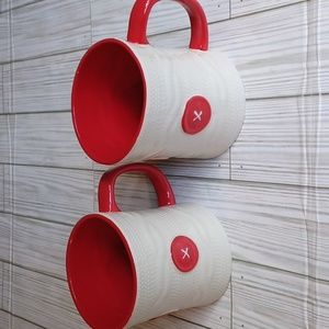 Temptations Cable Knit 16oz mug. Red & White.